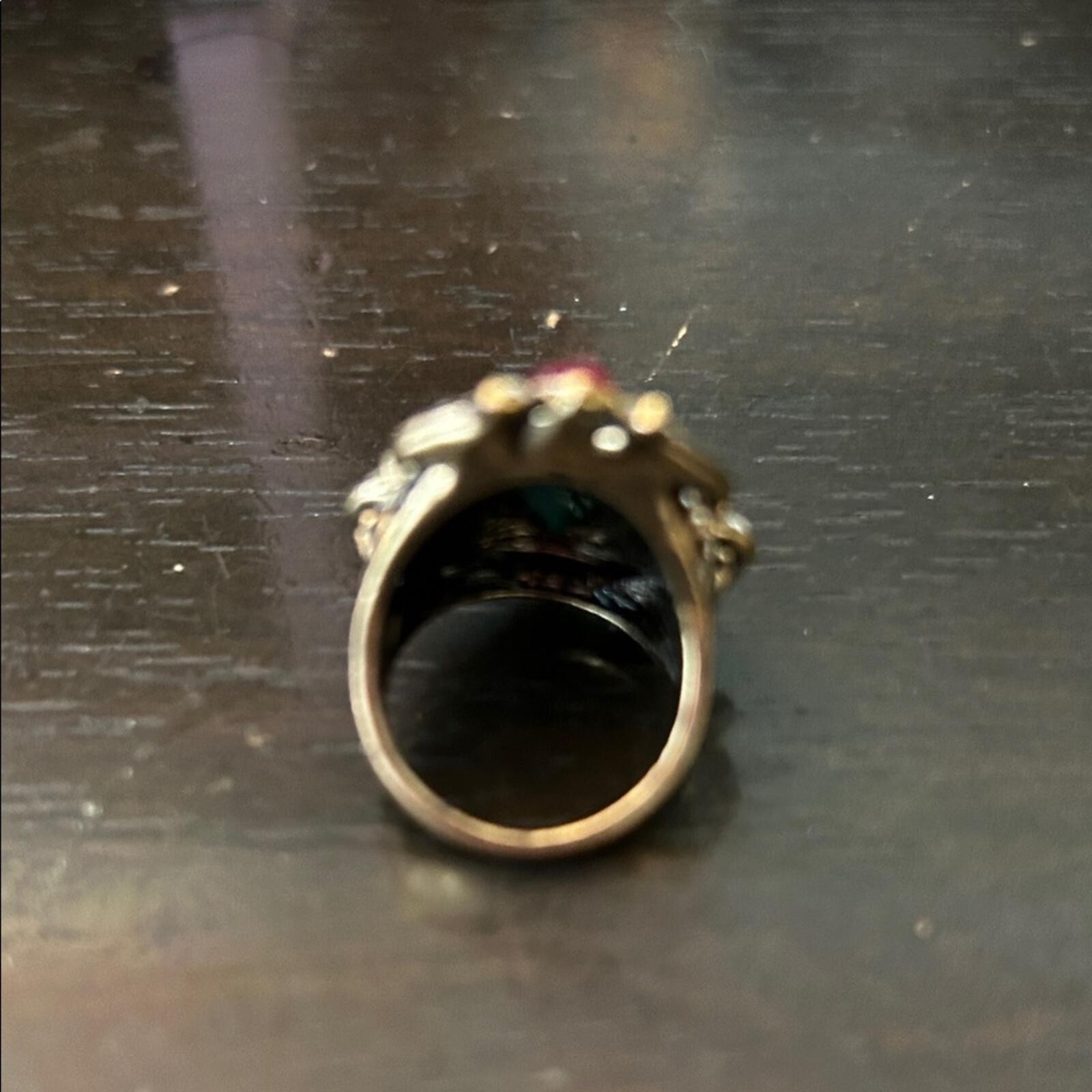Elegant Red and Green Gemstone Ring with Rhinestones