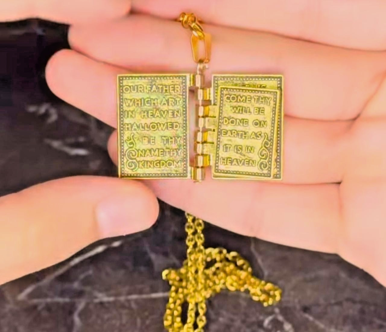christian necklace,jewellery