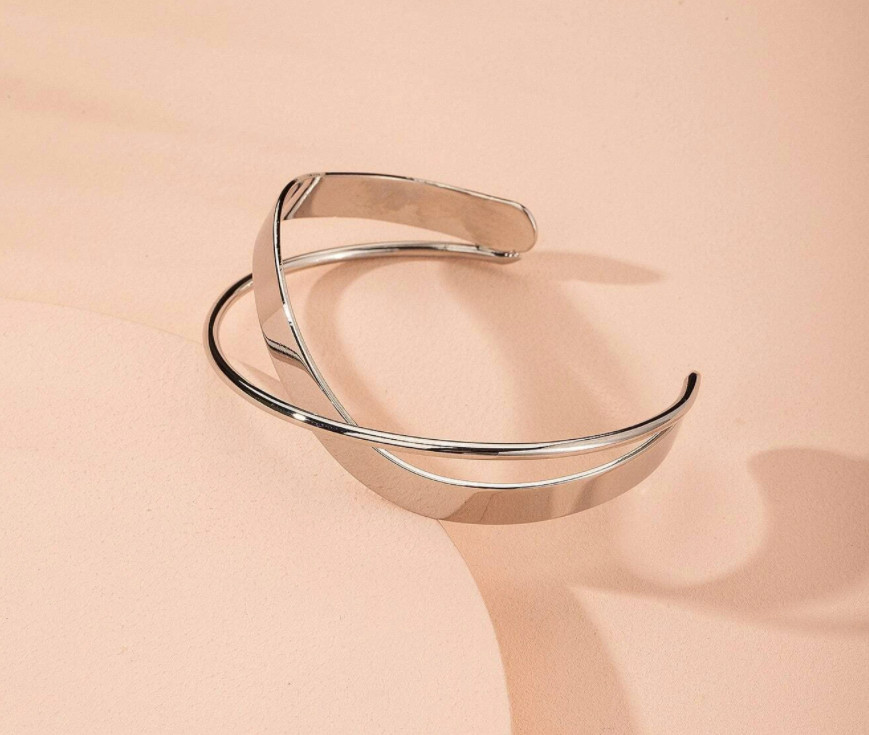 GORGEOUS Sculpted Artisanal Silver Twisted Curved Crisscross Cuff Bracelet