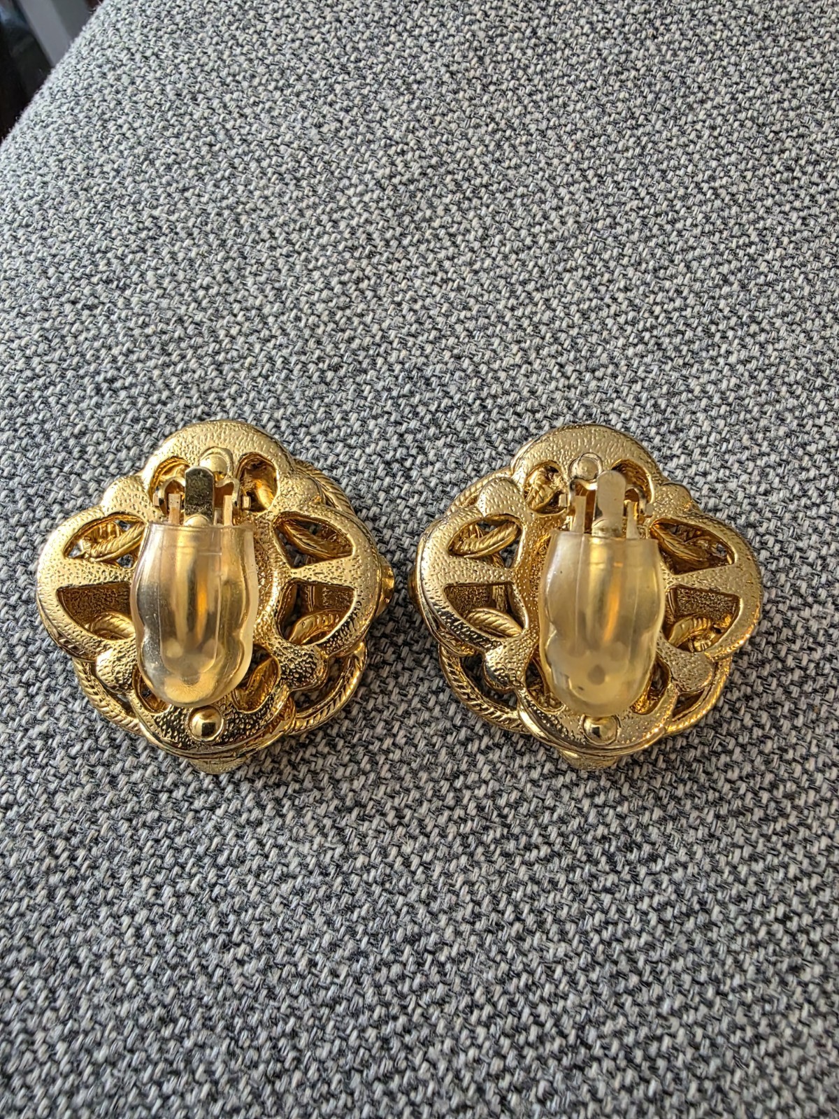 Vintage Gold Tone Clip-On Statement Earrings Imitation Pearl Rhinestone Round