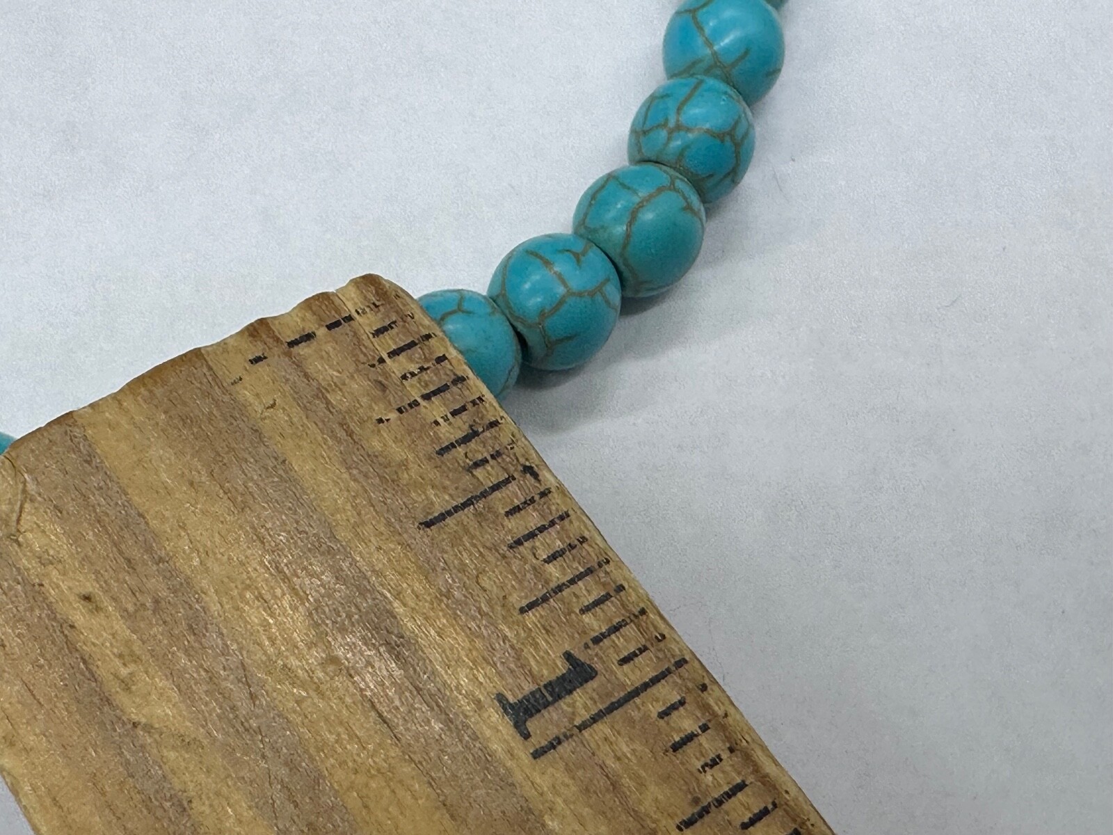 ESTATE SILVER PLATED TURQUOISE HOWLITE BEAD STRAND STRING NECKLACE 19″