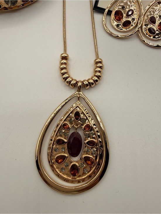 NWT Dana Buchman Gold Tone Amber Rhinestone Teardrop Necklace Earring Bangle