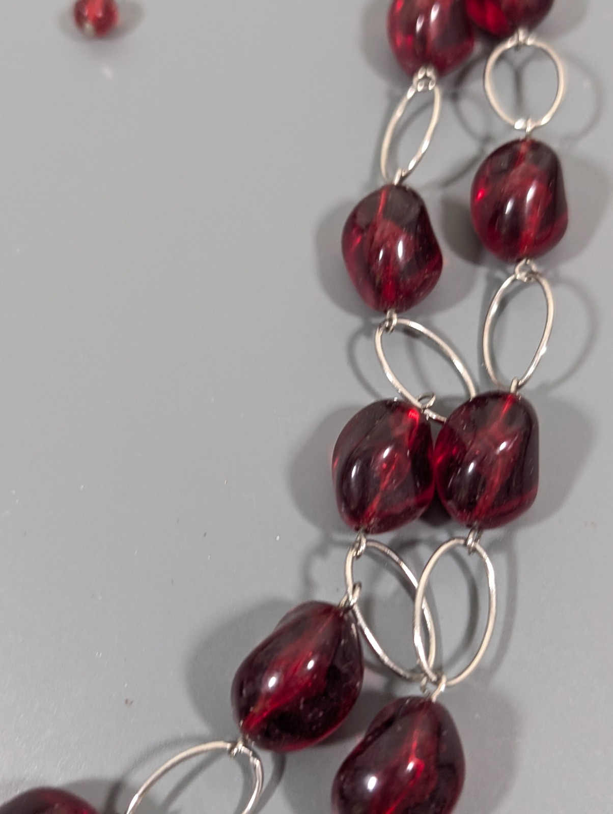 Red Lucite Bead Layered Necklace Statement Oval Chain Link Retro 23 in Bib