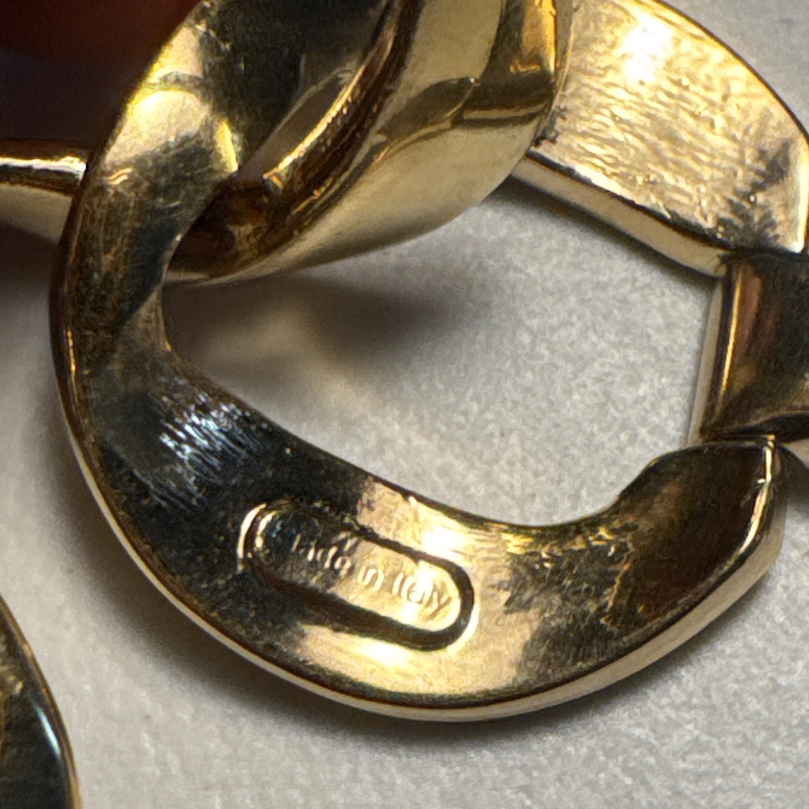 Made in Italy-Gold Tone Curb Link Chain Bracelet Fold Over Clasp 7 in