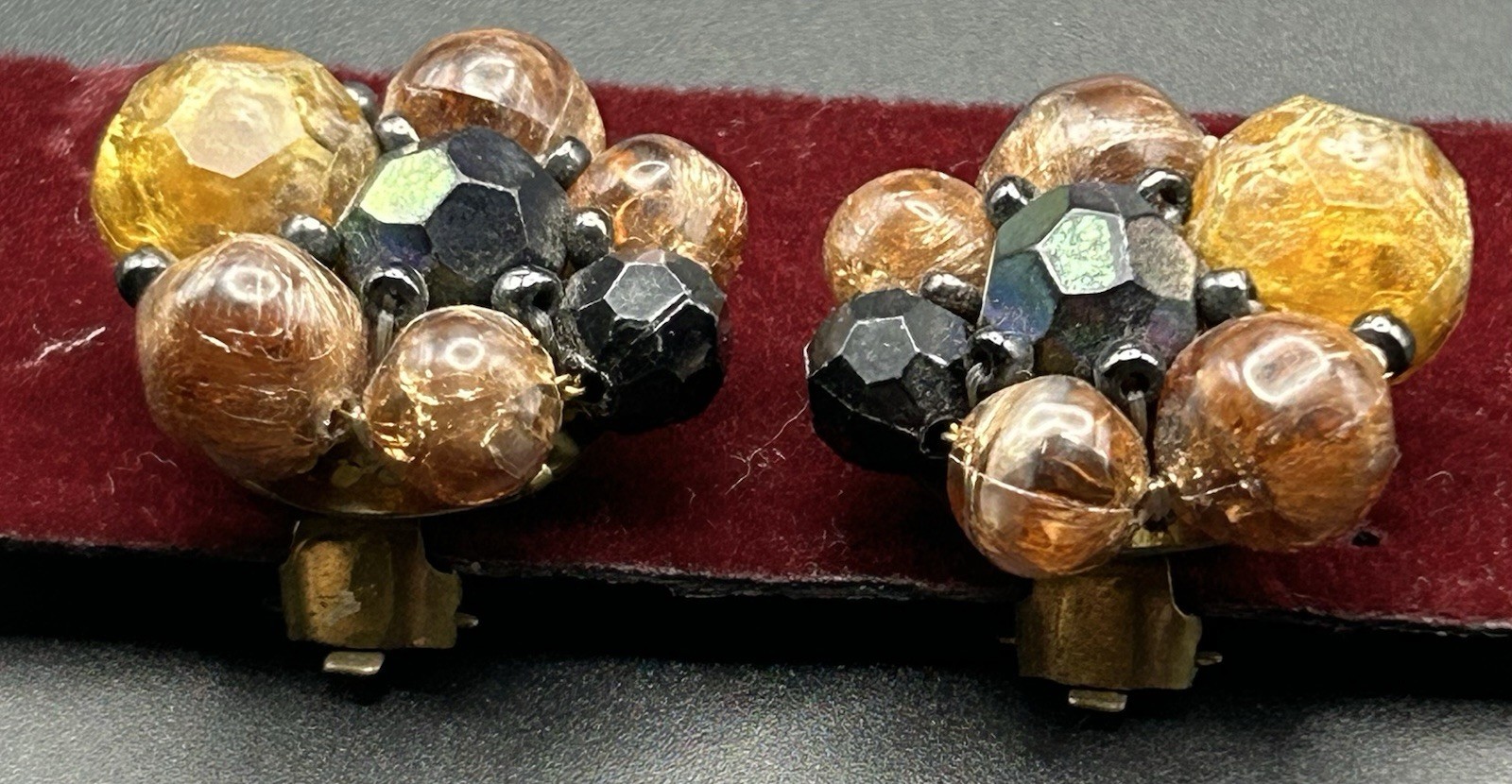 VTG Gold Tone Clip-On Cluster Beaded Glass Earrings, Brown Amber & Black Germany