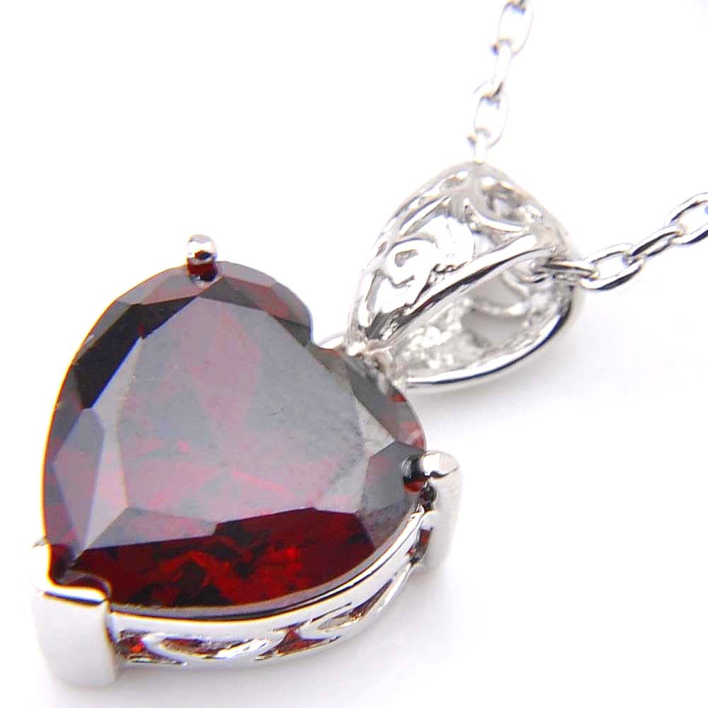 Unique Gift Love Heart Fire Red Garnet Platinum Plated Woman Necklace Pendants