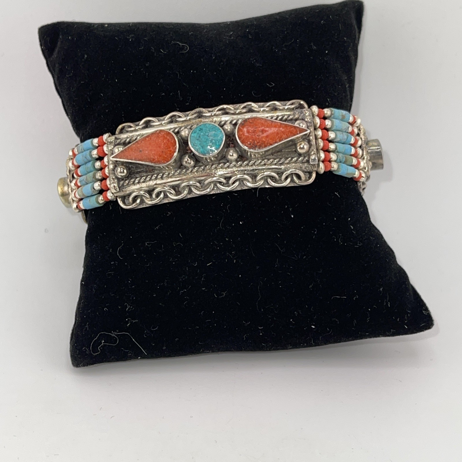 Unisex NEPAL TIBETAN HANDMADE Coral & Turquoise Bracelet Tibetan Silver 7.50”