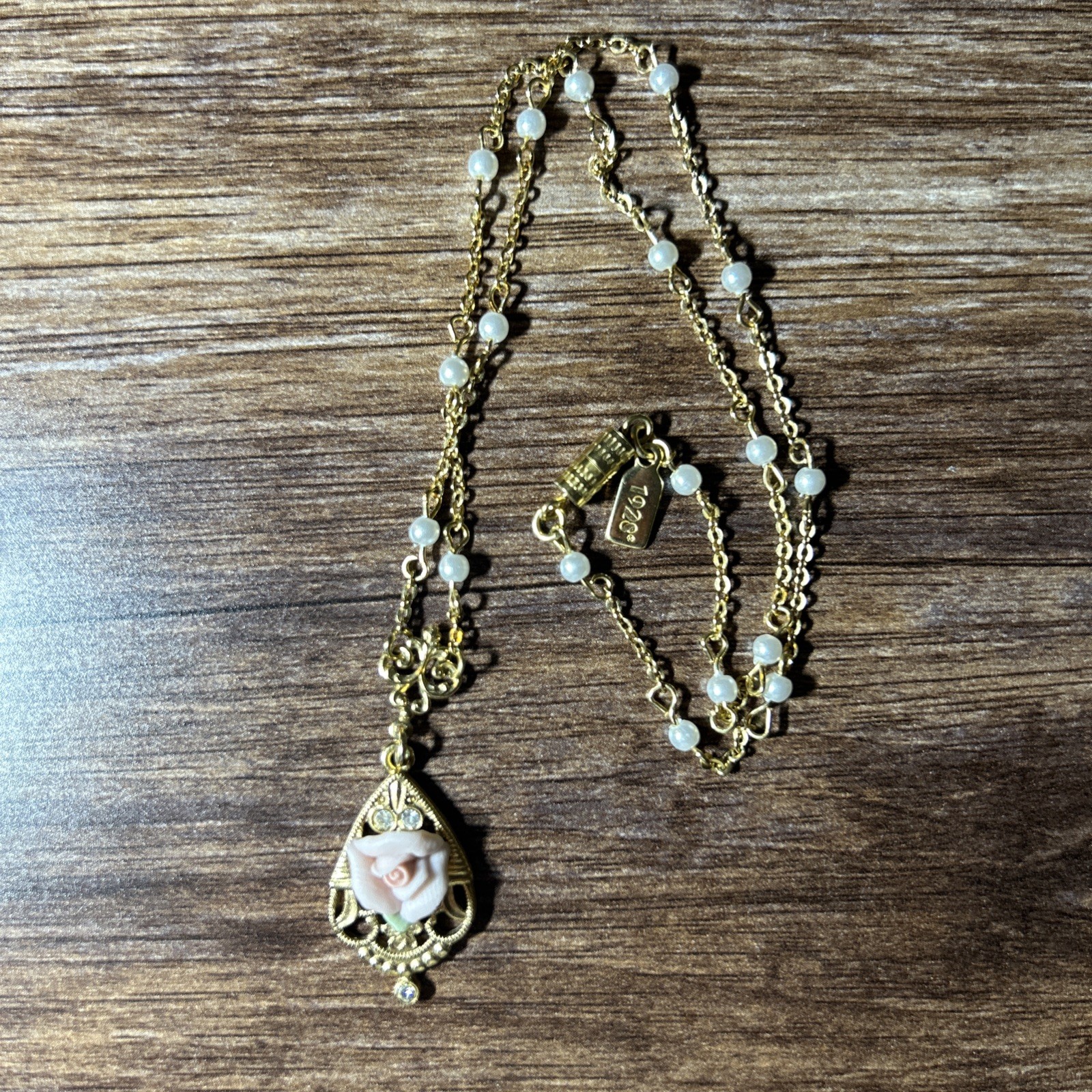 1928 Jewelry – Gold-tone Crystal/Porcelain Rose/Simulated Pearl 17in Necklace