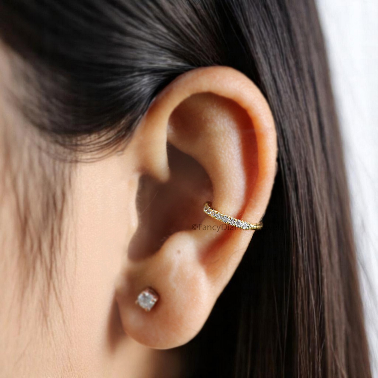 Round Brilliant Cut Colorless Moissanite Diamond Ear Cuff Conch Ear Cuff FD367