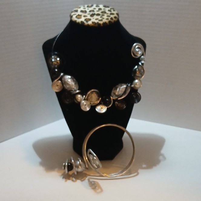 Black & White Spiral ‘Wire’ Wrap Bib Necklace bracelet original statement