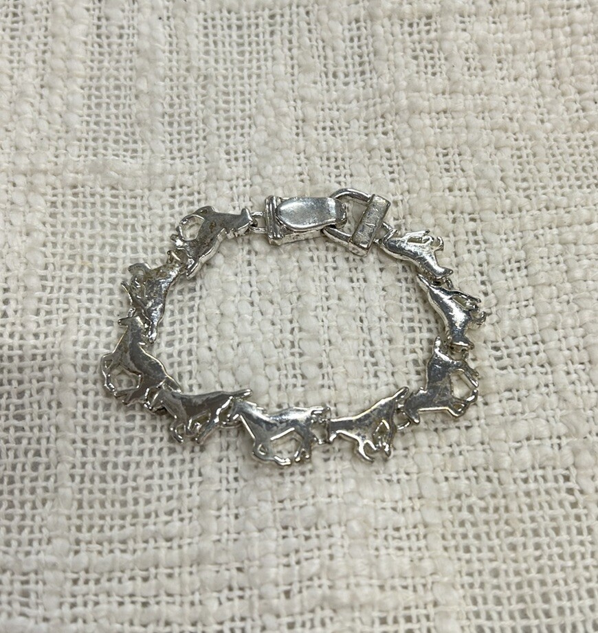 Silver Toned Galloping Horse 7.5in Bracelet With Magnetic Fold-Over Clasp