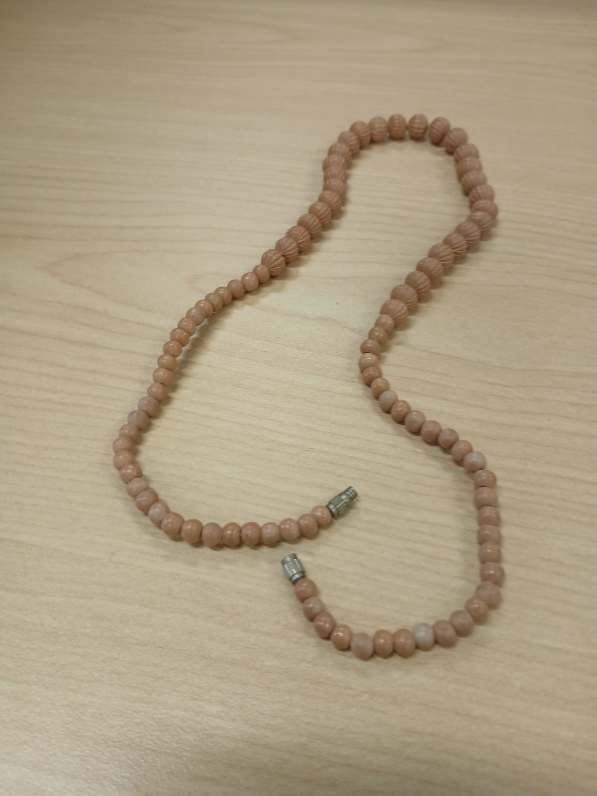 Pink Wood Beaded Necklace Round Beads Ball/Bead Chain Barrel Clasp