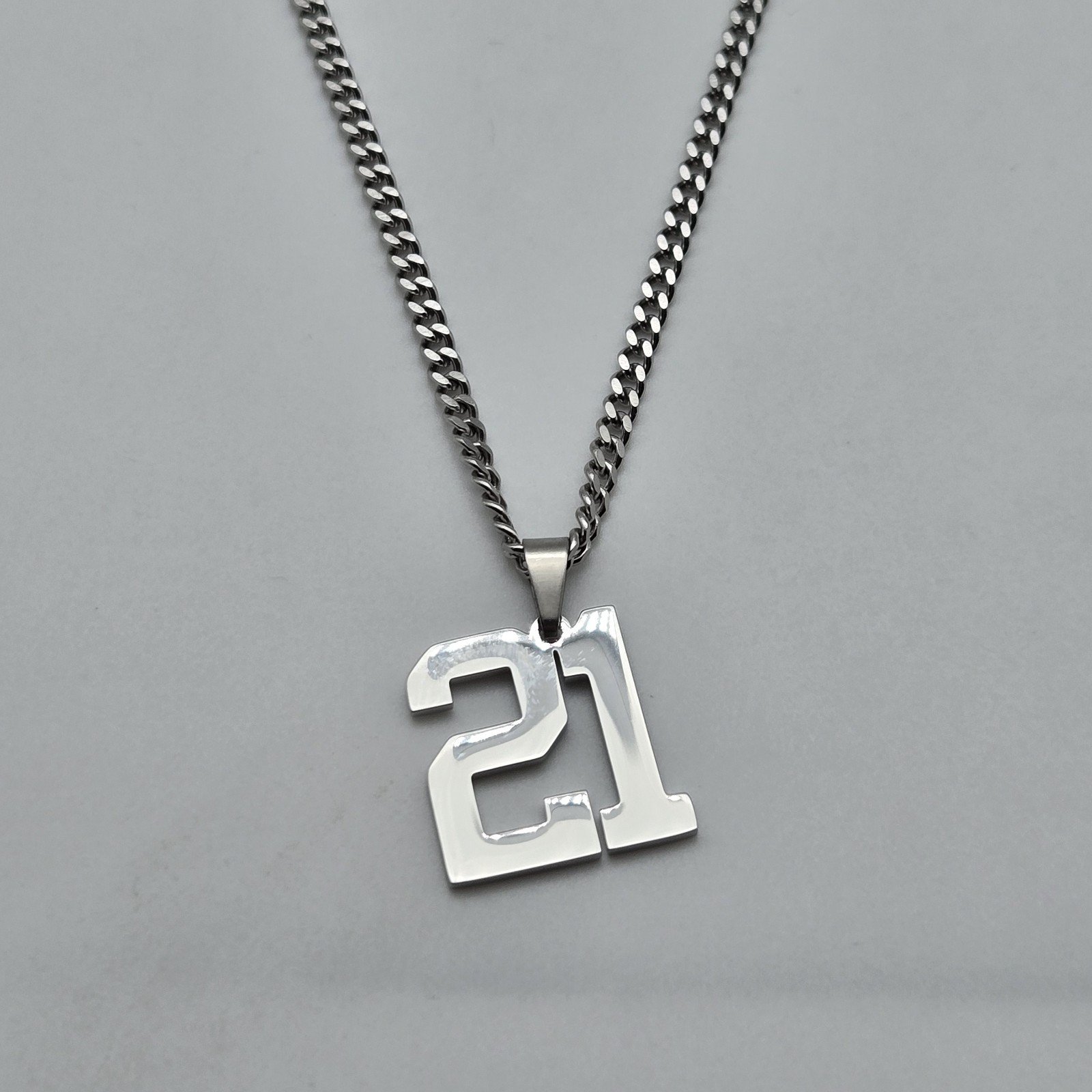 #21 BASEBALL FOOTBALL NUMBER Pendant Charm / 18″-24″ STAINLESS CHAIN NECKLACE