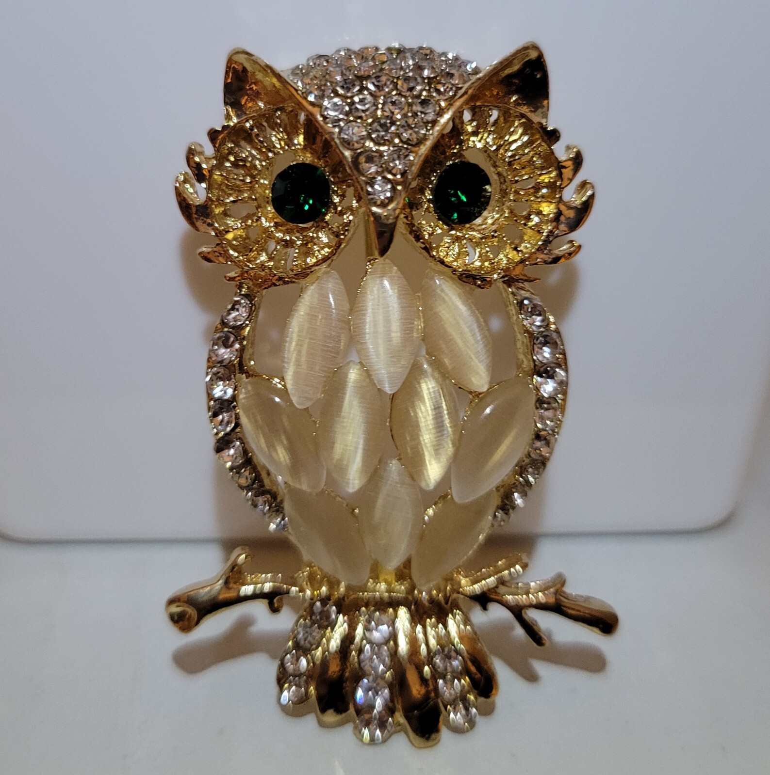 Owl Pin Costume Jewelry 2.25 inches Gold tone USA seller green eyes