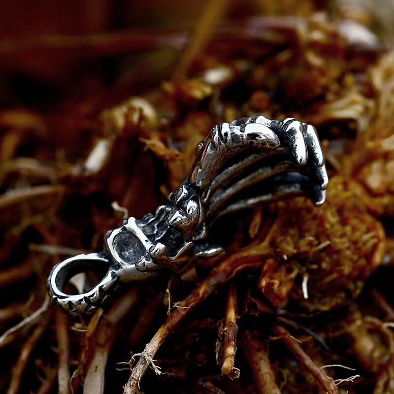 Men Silver Skeleton Hand Pendant Necklace Chain 22″ Punk Retro Rock Jewelry