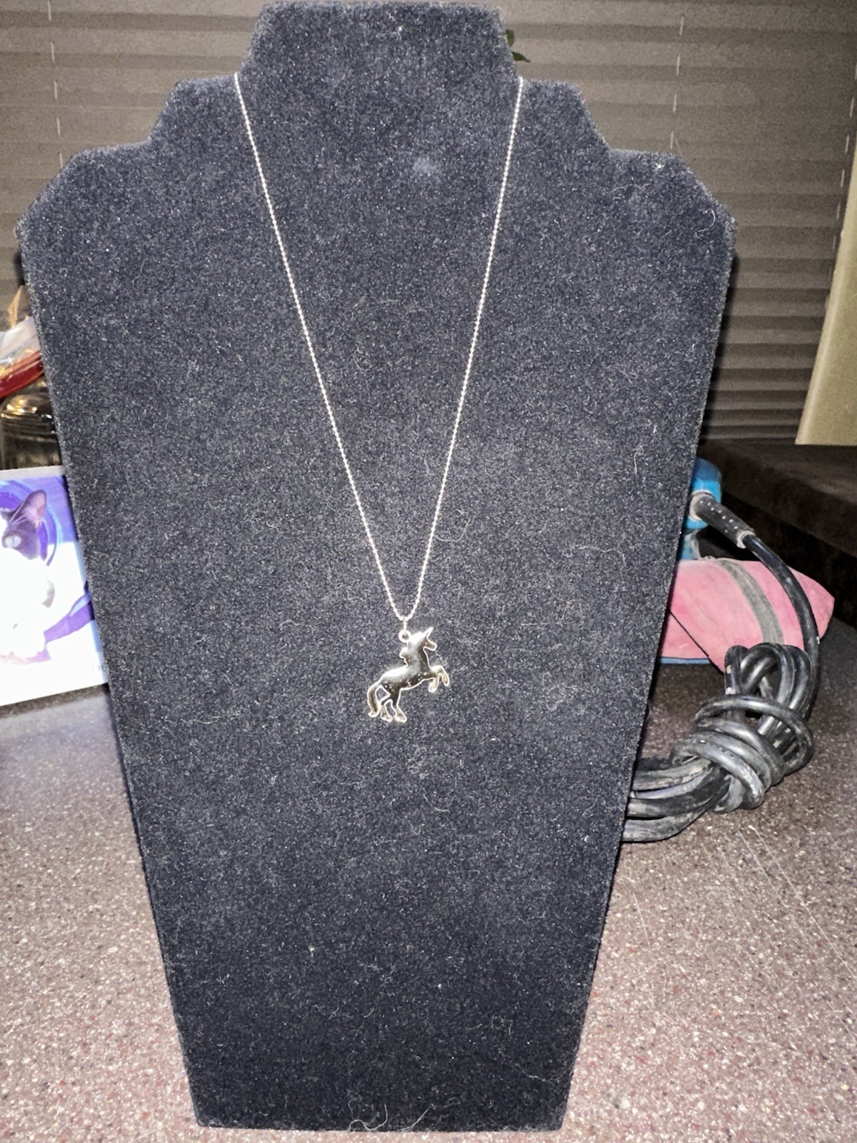 Necklace Silver Bead Chain With Unicorn In Laid With “Mood Ring” Material