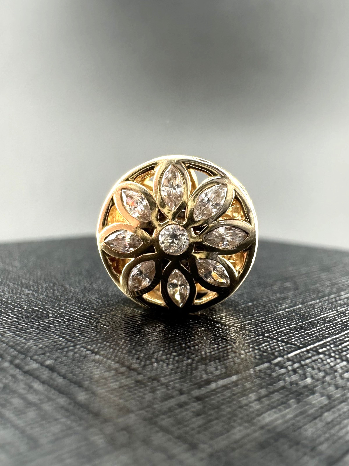 PANDORA 14k Yellow Gold Opulent Flower Spacer Snap Charm