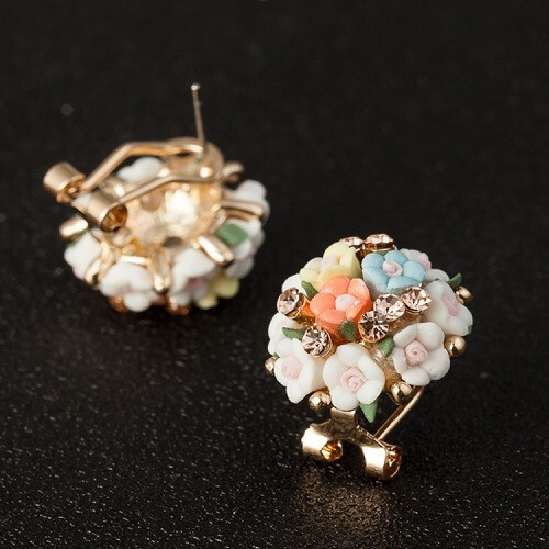 Beautiful S925 Silver Ceramic Small Flowers Earrings English Lock e000035