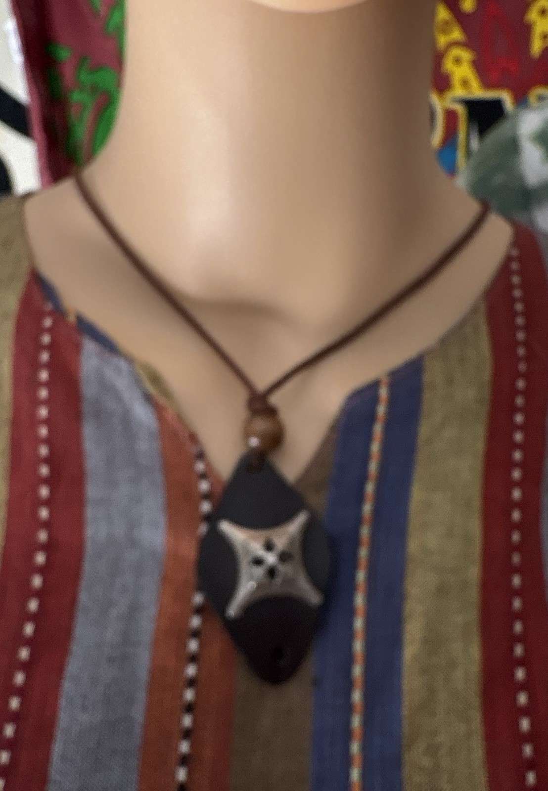 Leather Oval Star Charm Pendant Brown Cord Necklace Black Silver Tone