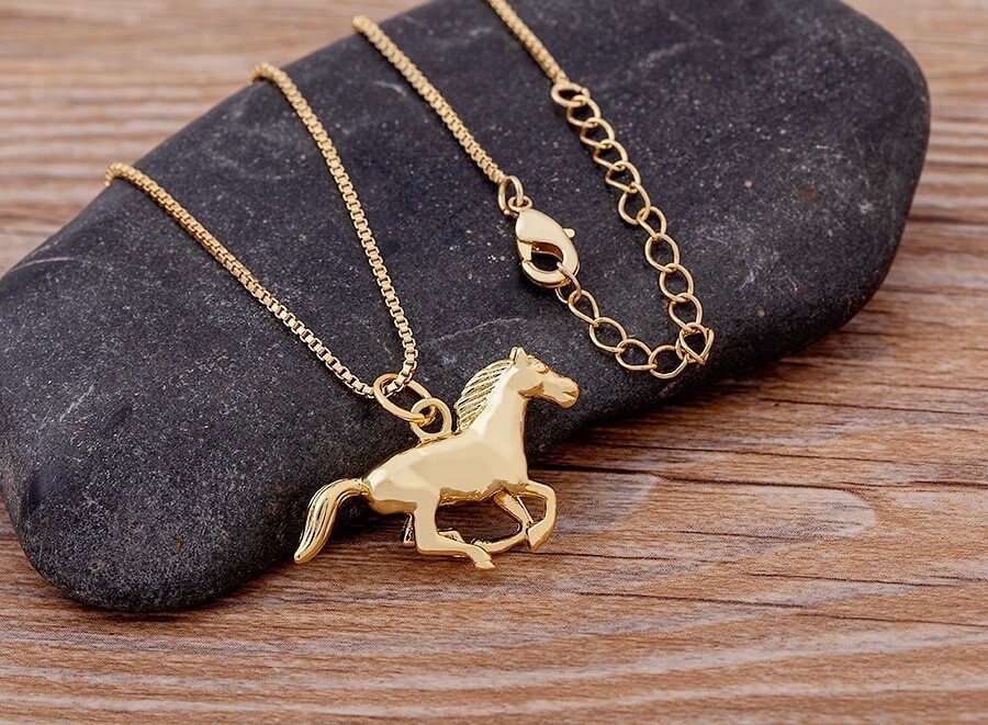 Women’s Fashion Jewelry Gold Running Horse Pendant Necklace 342