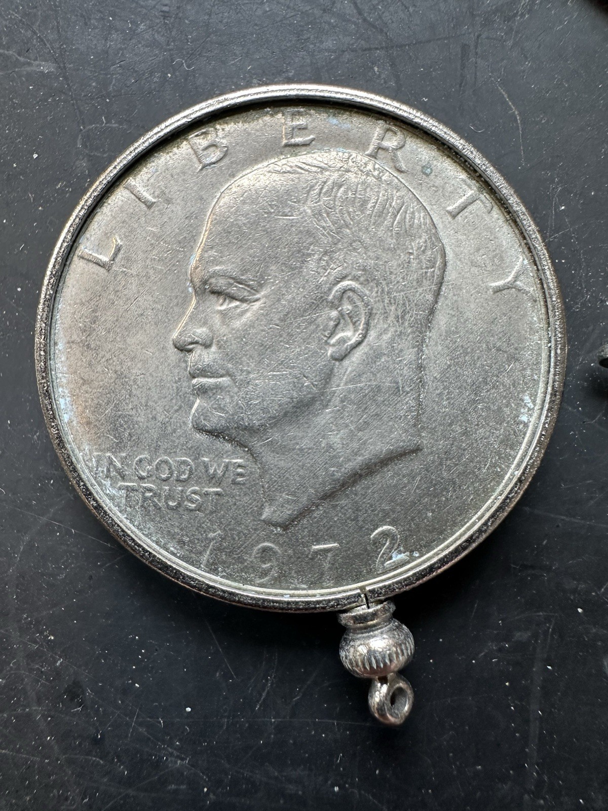 1972 Ike Dollar Pendant & 1976 JFK Half Pendant & 4 Kennedy Bicentennial Coins