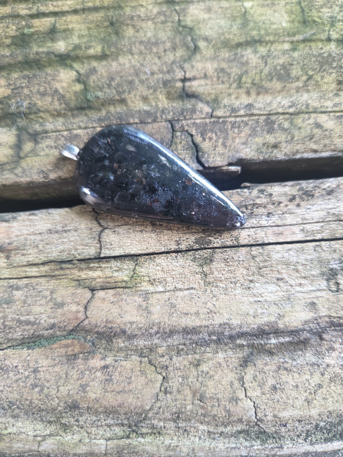 NUUMMITE Pendant P35