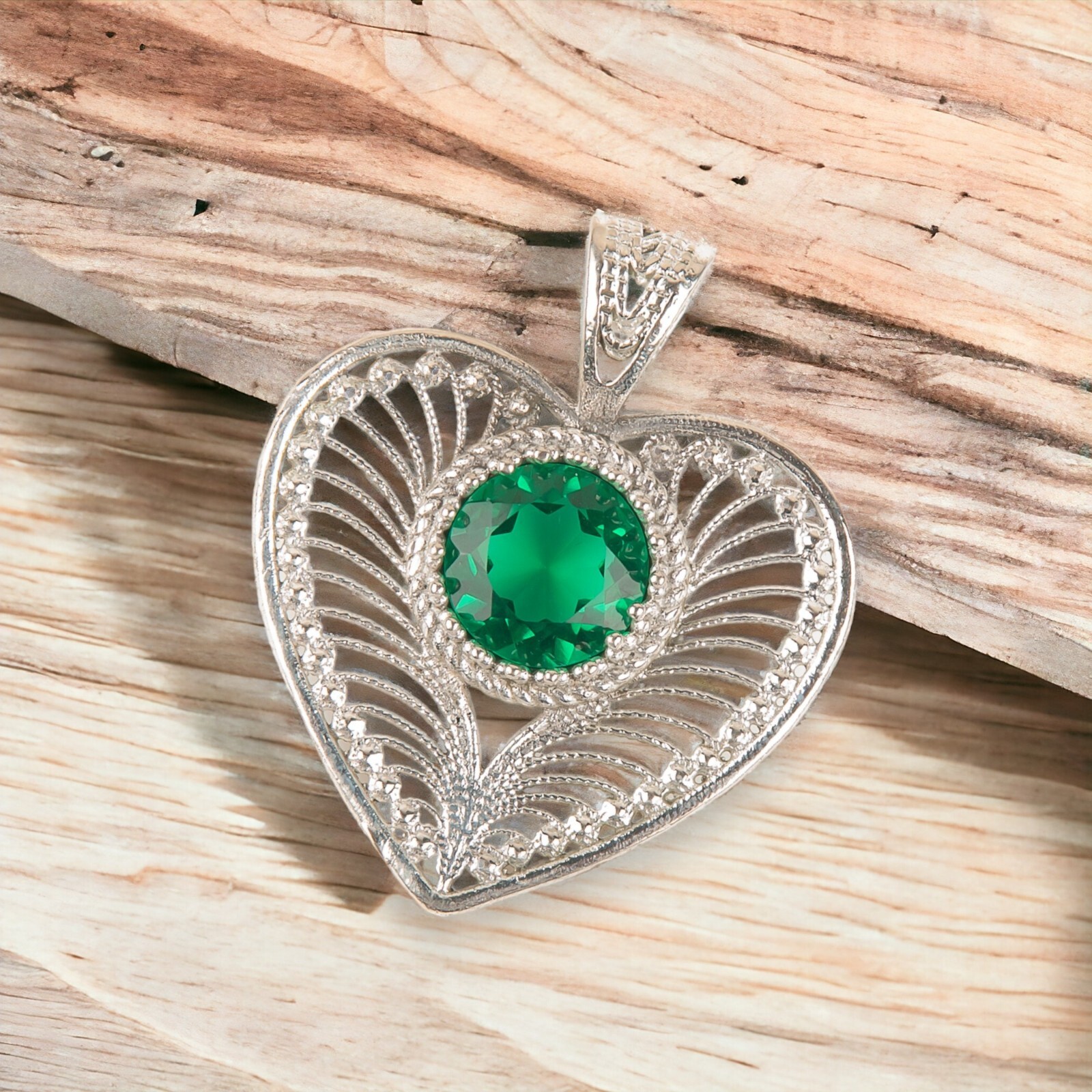Emerald Gemstone Pendant Sterling Silver Handmade Boho Jewelry 1.4″ For Women