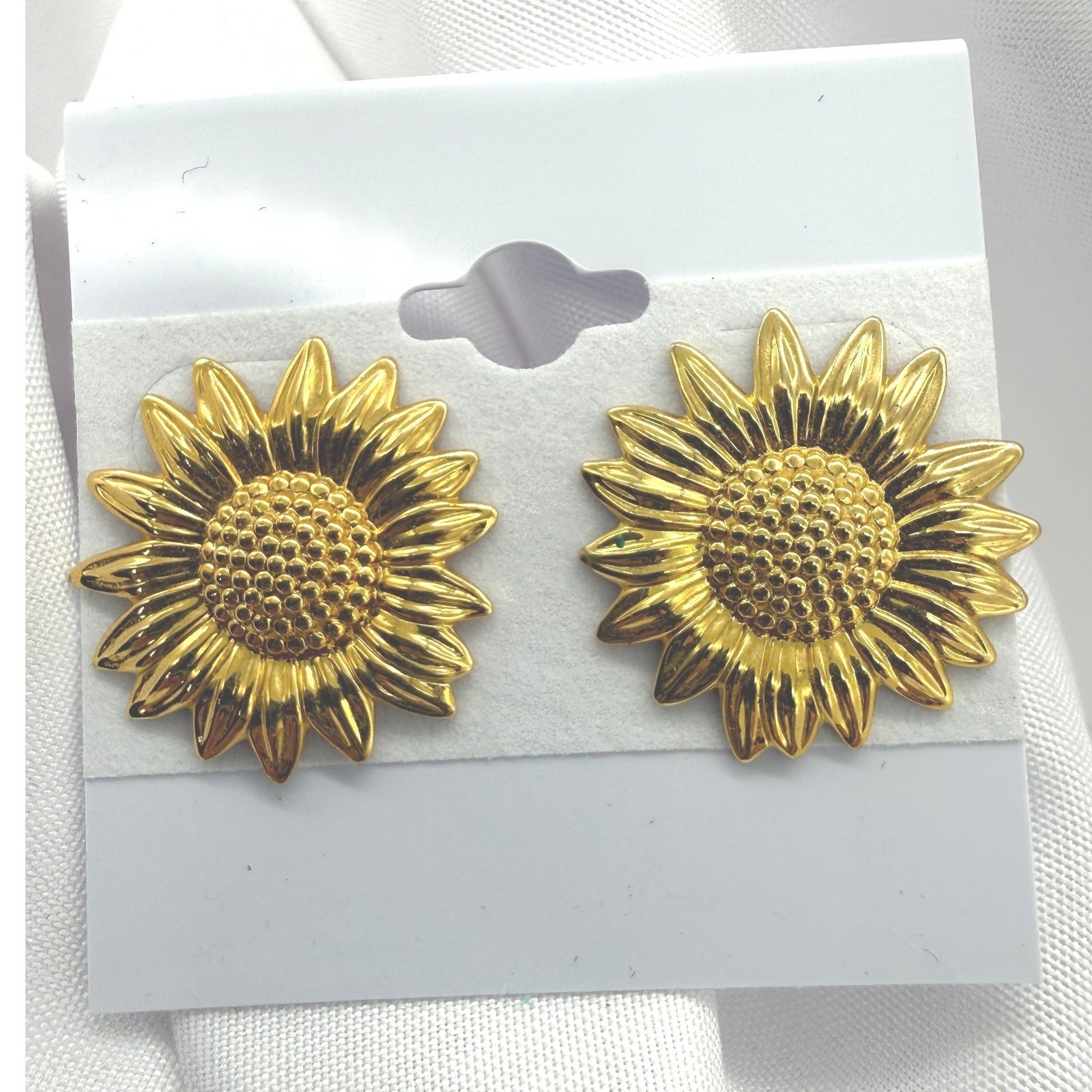 Gold Sunflower Stud Earrings Large Floral Nature Inspired Summer Jewelry NEW