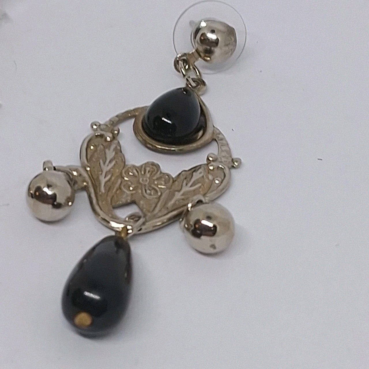 Vintage Silver-tone W/ Black Beaded Chandelier Drop Dangle Post Pierced Earrings