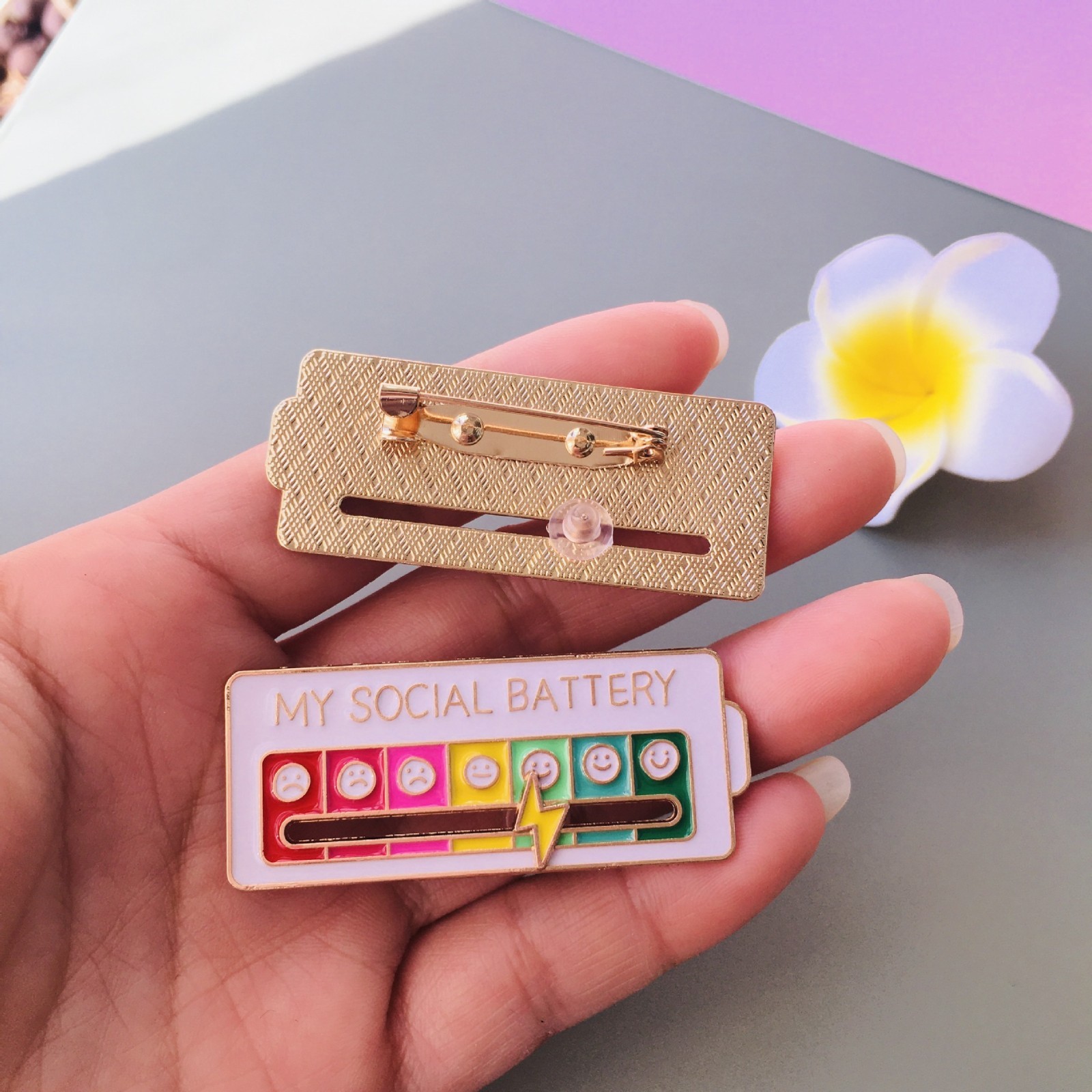 My Social Battery Level Enamel Brooch – Unique Colorful Mood Meter Pin, Fun Gift