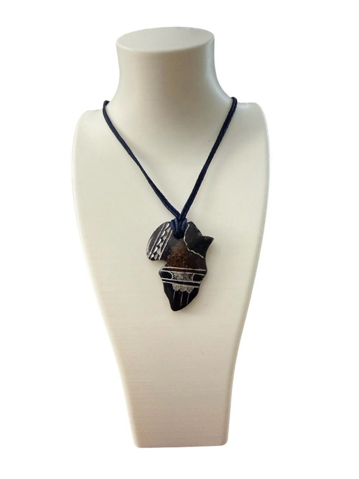 Vintage Hand Carved Africa Map Pendant Necklace 22″ Corded 1.5″ Tribal Boho
