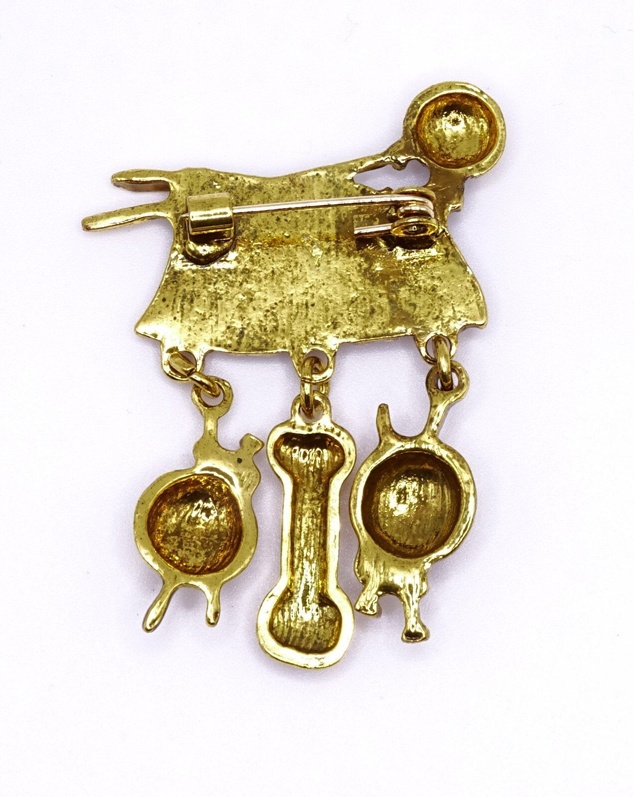 Knitting Hobby Craft Wool Gold Brooch Pin Brand New FREE P&P