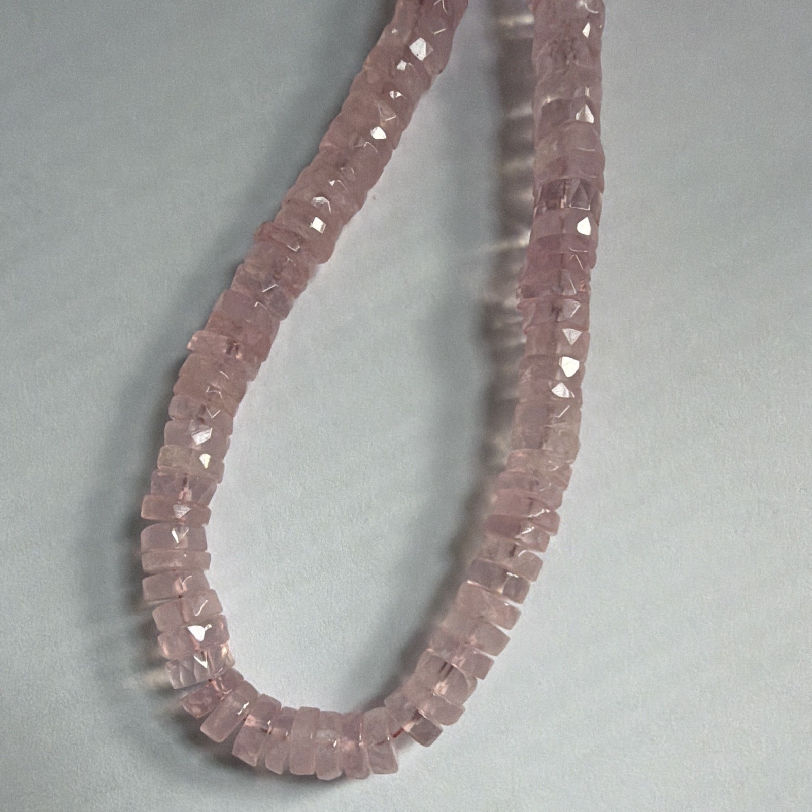 Natural pink crystal bead necklace. 925 silver lobster hook head ，18 in，34g