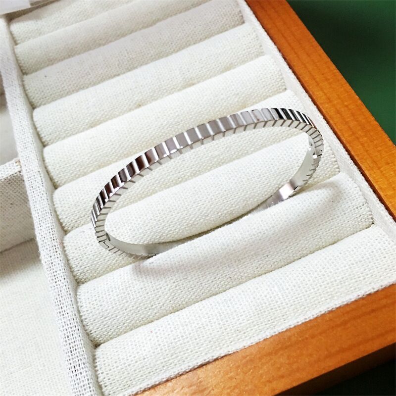 INS Fashion Woman 18k Gold Plated Stainless Steel Stripe Bracelet Bangle Cuff