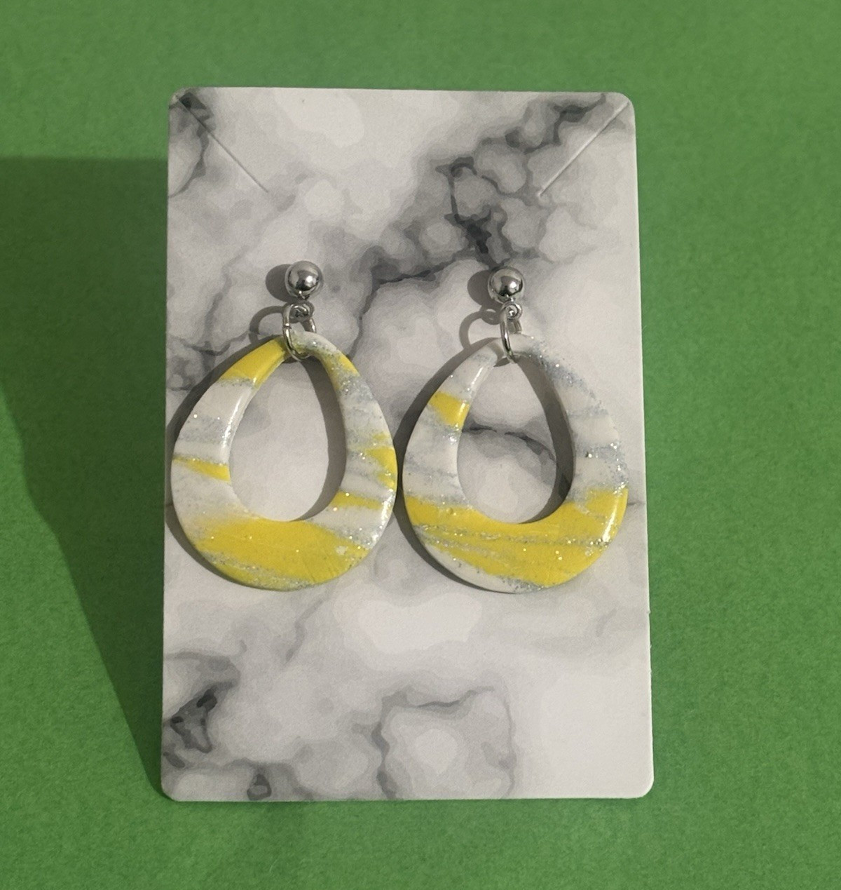 Handmade Yellow & White Teardrop Dangle Drop Earrings Silver Holographic Glitter