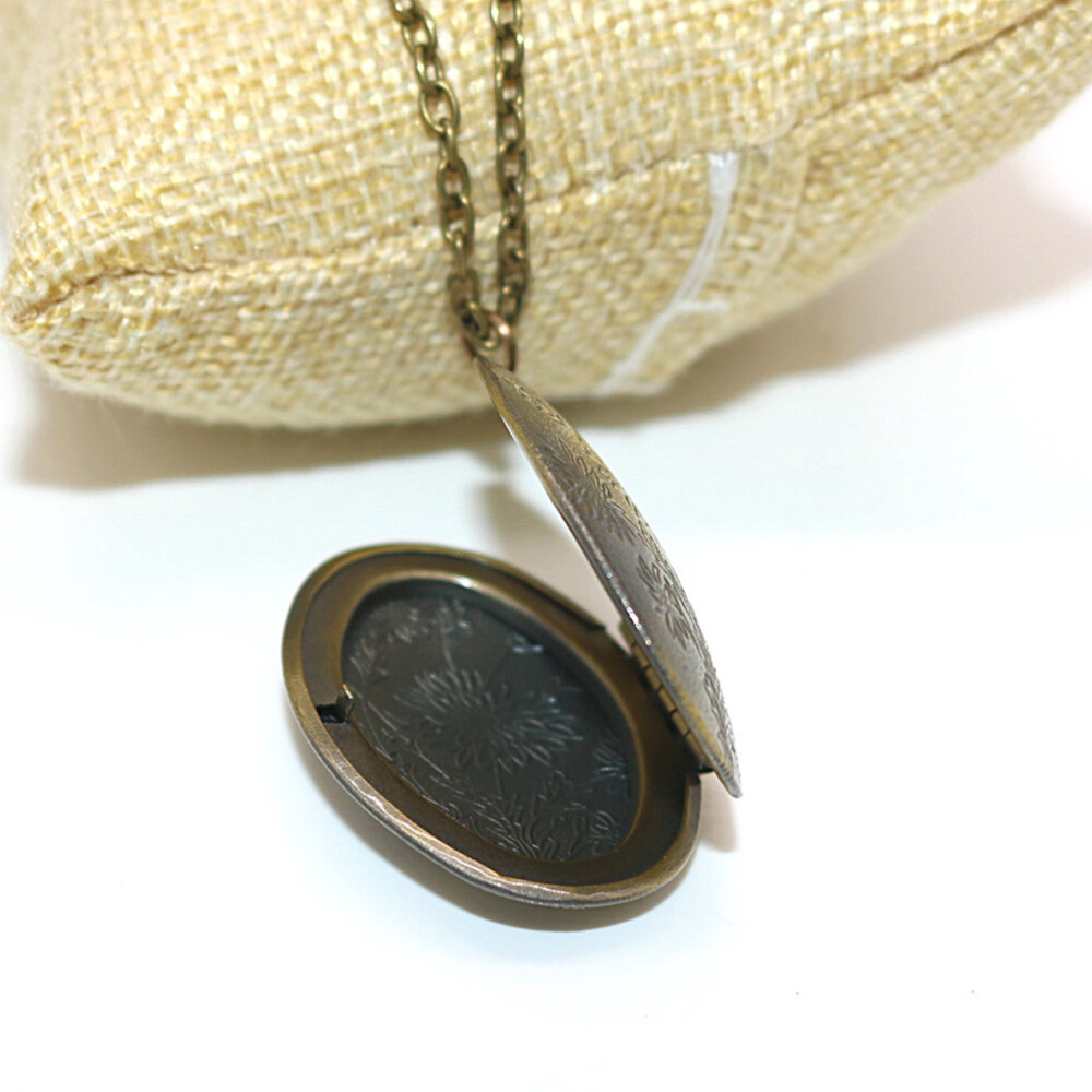 Vintage Locket Necklace Locket Pendant Necklace Picture Frame