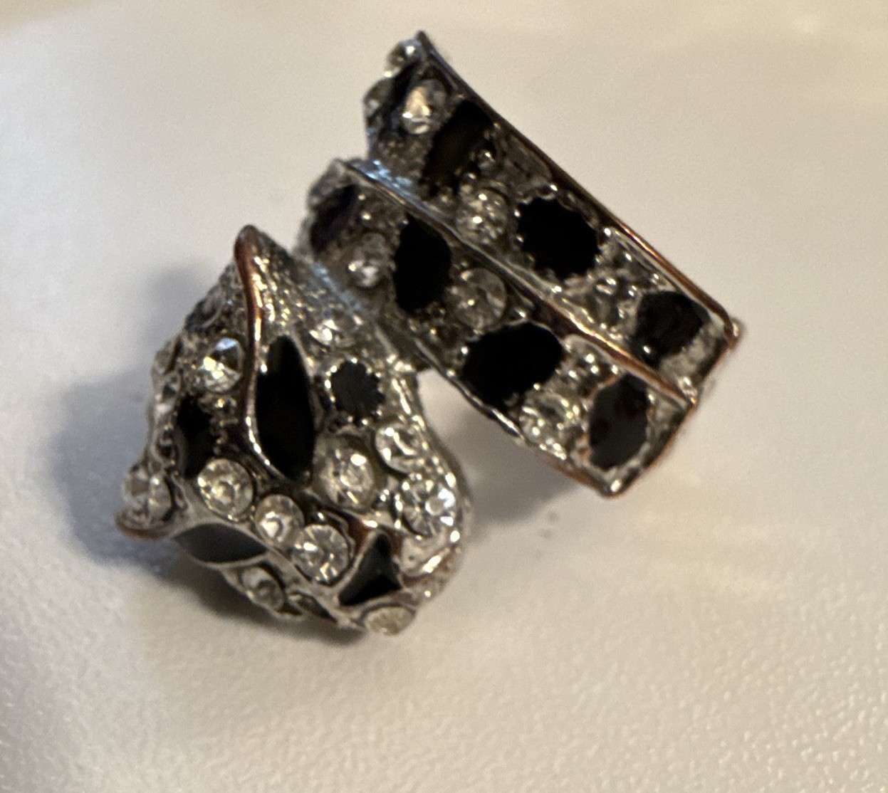 Silver Tone Adjustable Wrap Cocktail Ring Size 9 Clear Rhinestones Black Accents