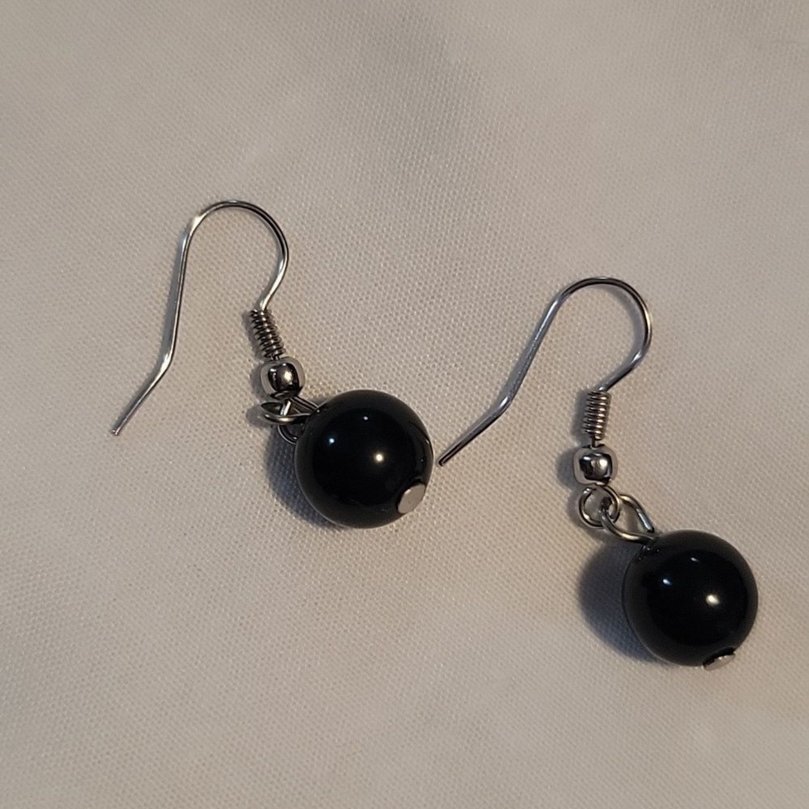 Source Unknown Black Beaded Necklace and Bracelet Set