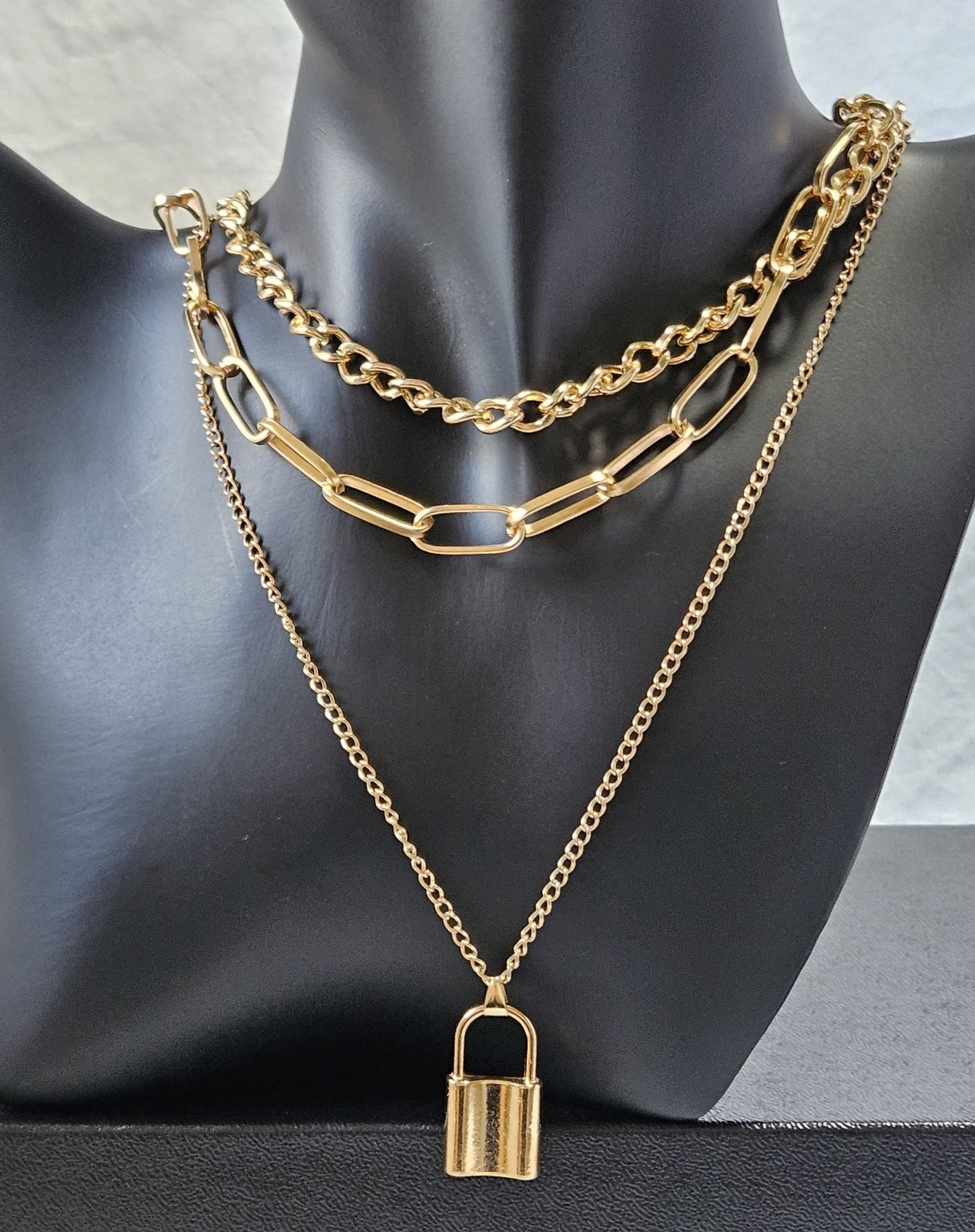 Gold Tone 3 Strand Layered Necklace Lock Pendant J15-3680