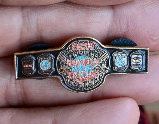 ECW World Heavyweight Championship Belt WWF ENAMEL PIN Replica Title Belt Dam