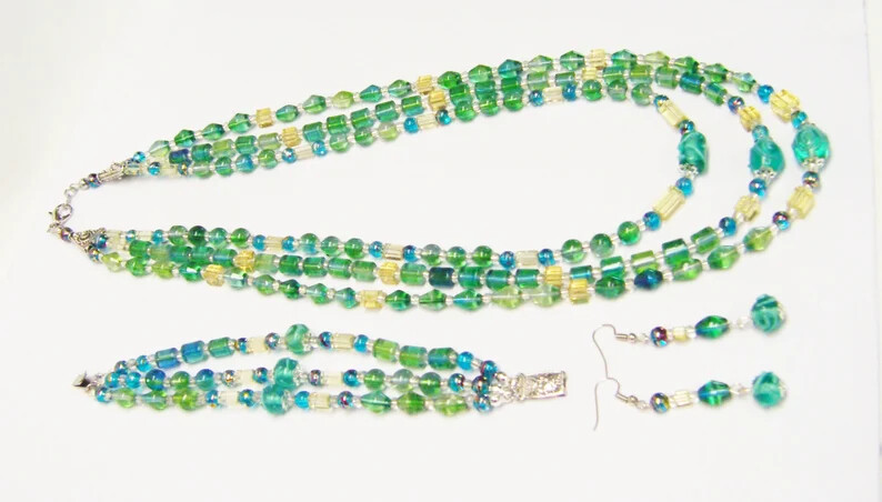 Colorful 3 Strands Green Tone Multi Shapes/Sizes Glass Bead Neck/Brace/Earrings