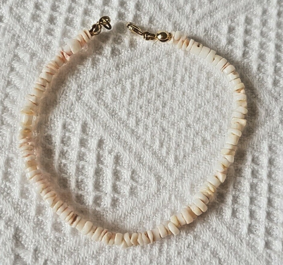 Bracelet ~ Natural Polished ~ Shell Beads ~ Shell Pink ~ 20cm (8 inches)