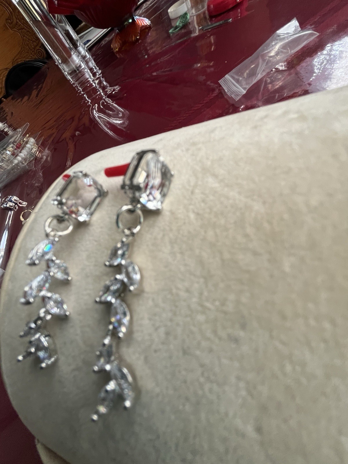 Crystal Clear Holiday Posts With Leafy Dangles 1 3/4 Inches Long