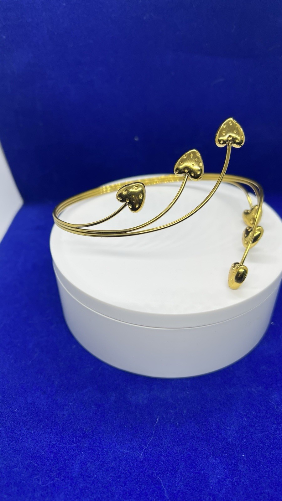 Gold Tone Heart Cuff Bracelet Adjustable Open Wrap Bangle Metal No Stone