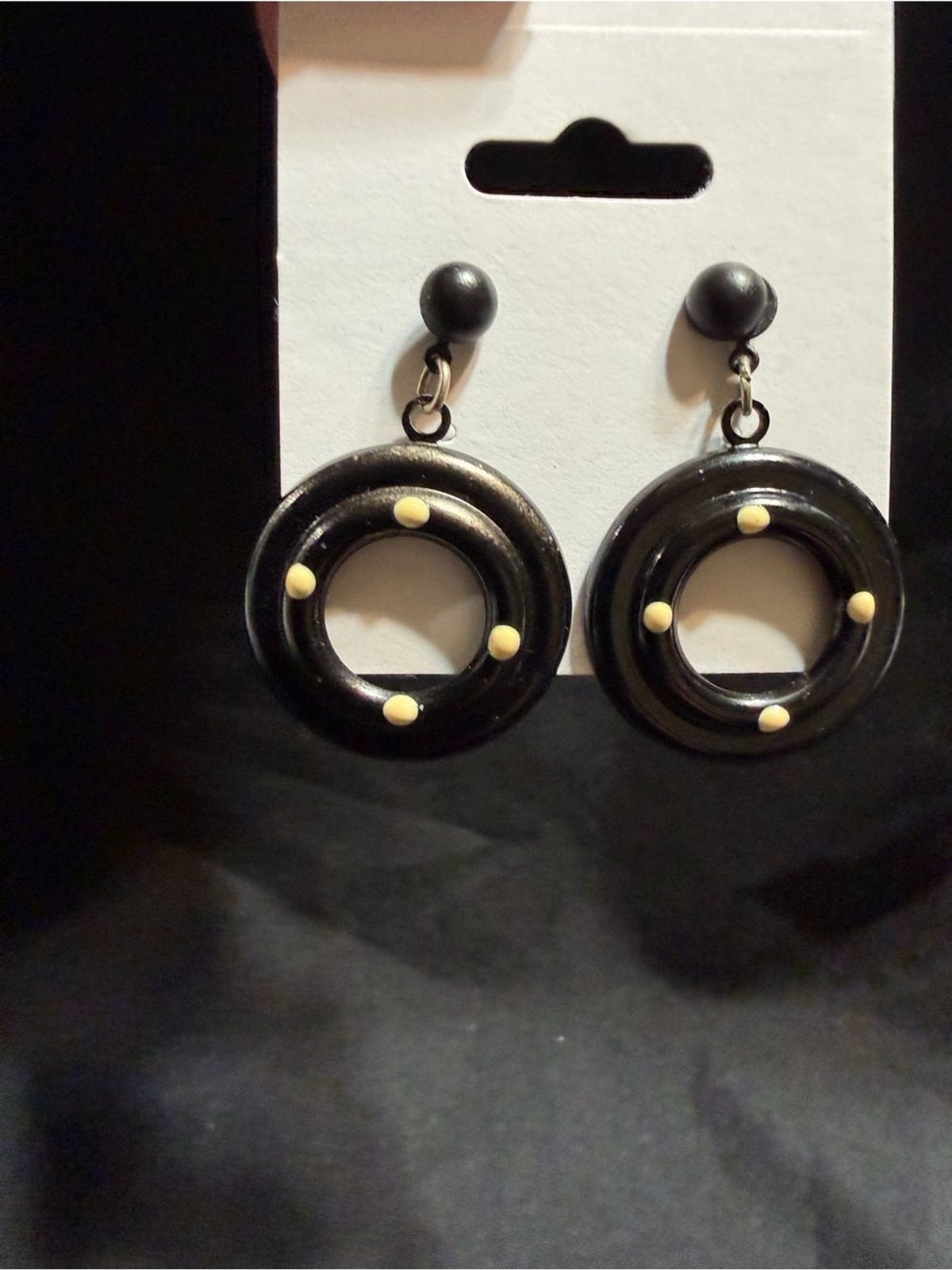 Source Unknown Black Hoop Drop Earrings with Cream Dots