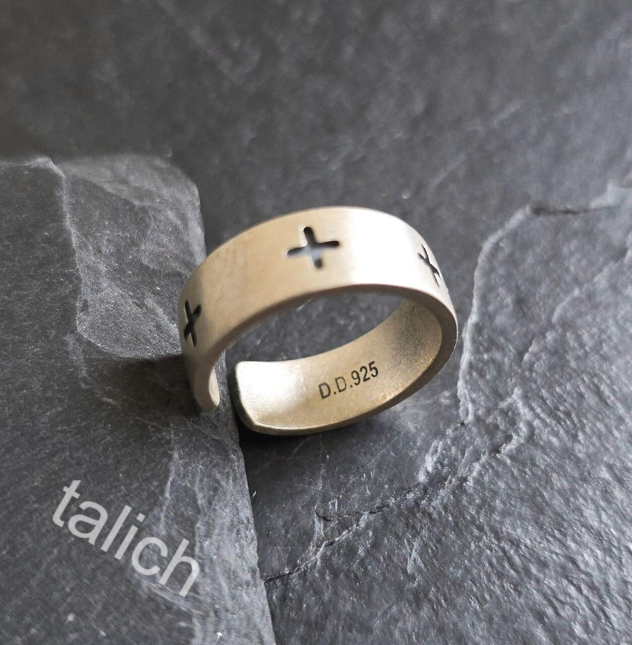 Cross Stamped Solid 925 Sterling Silver Band Ring Size 7 Adjustable Unique