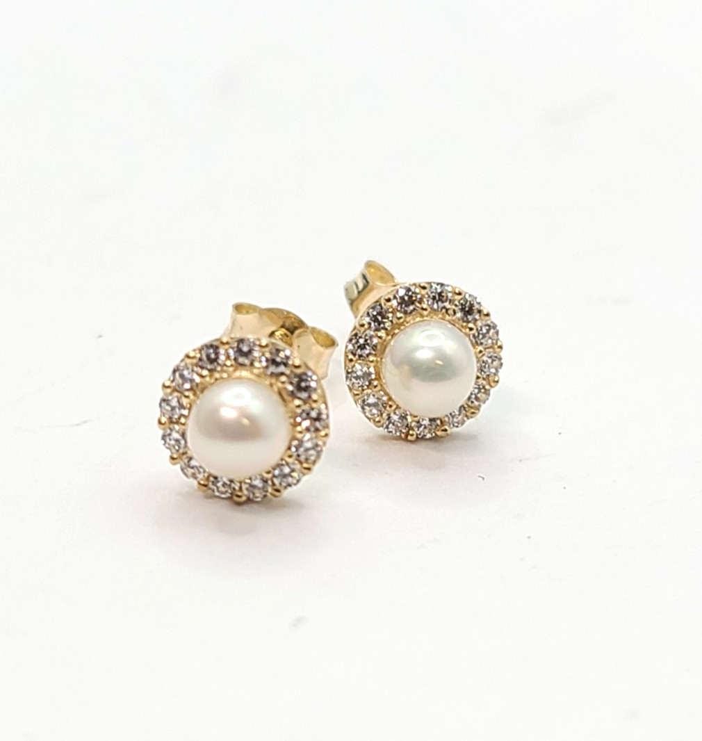 14k Yellow Gold Freshwater Pearl 5.5mm Halo CZ 0.55gr T.W Earrings