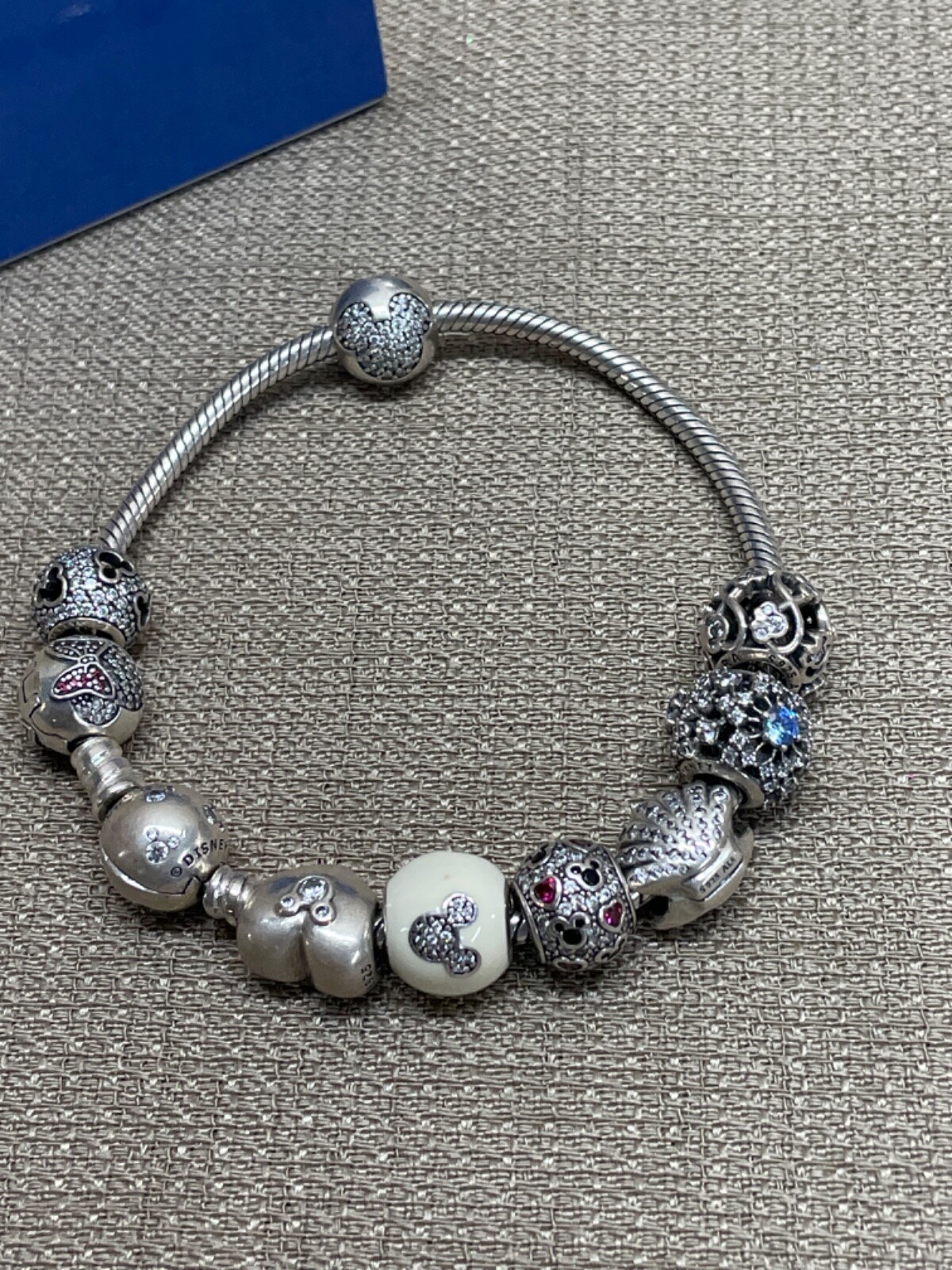 Pandora Disney Parks Bracelet with 8 Charms Mickey Hearts see pics have some box