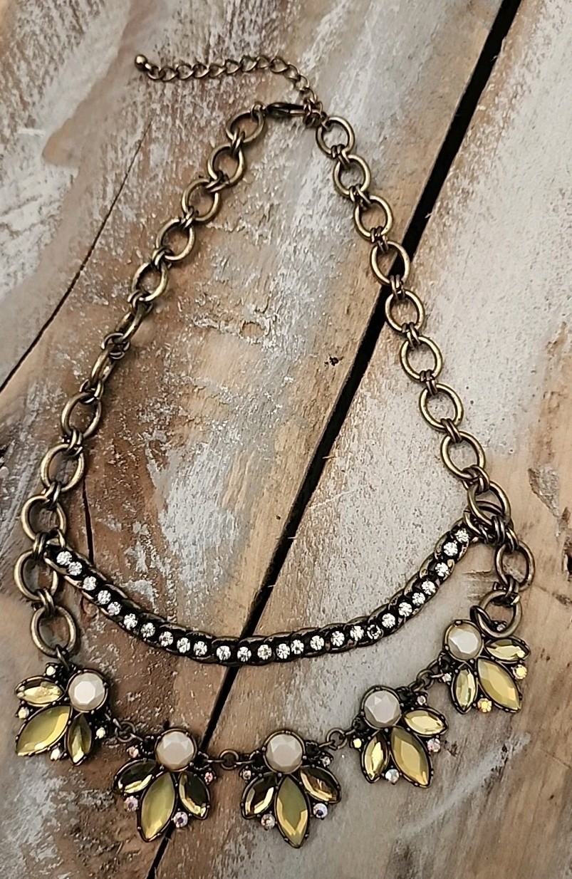 Rhinestone Pink Yellow Clear Fashion Jewelry Necklace Antique Gold Tone Finish