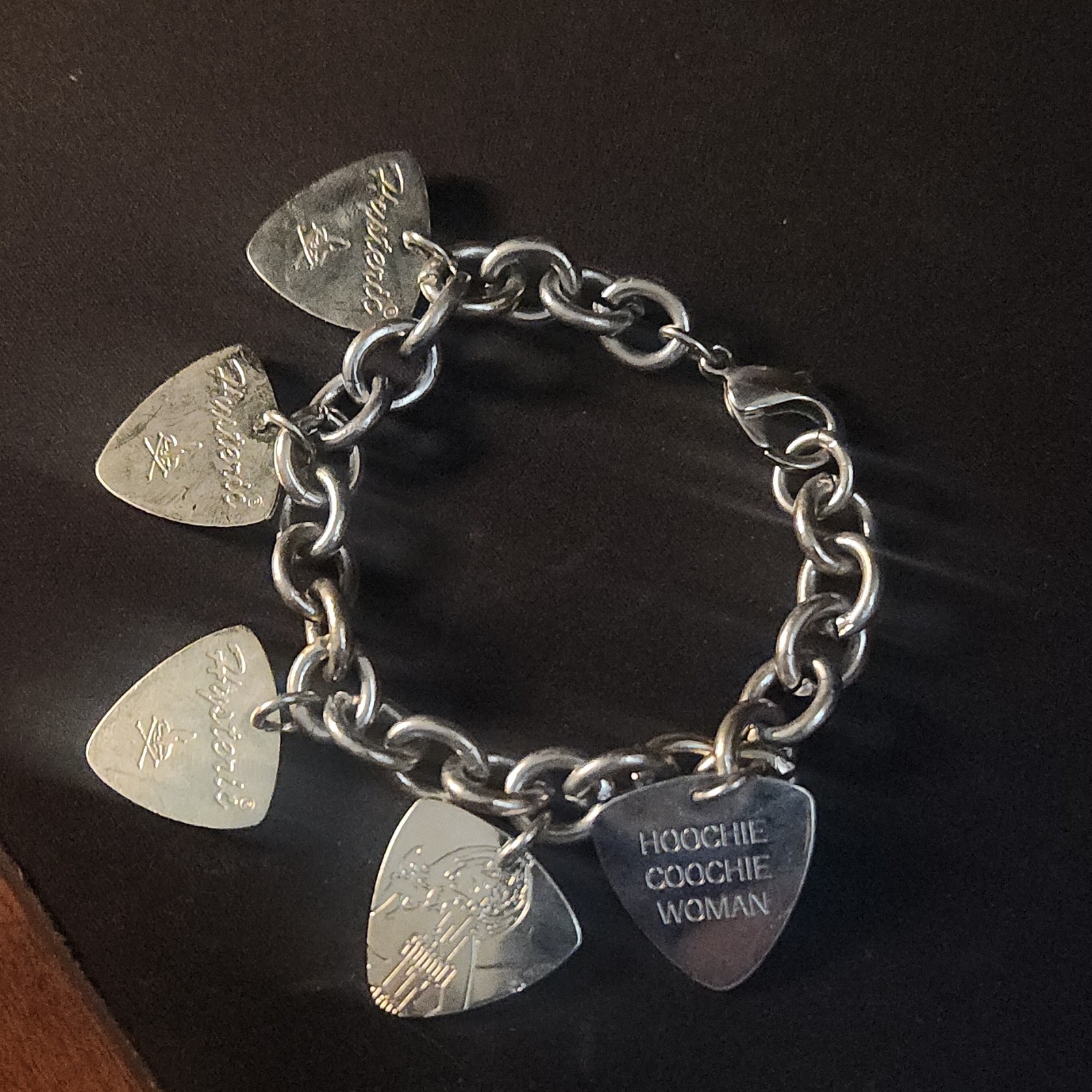 HYSTERIC GLAMOUR Hysteric on Skull Guitar Pick Shape Bracelet Gift Japan USED